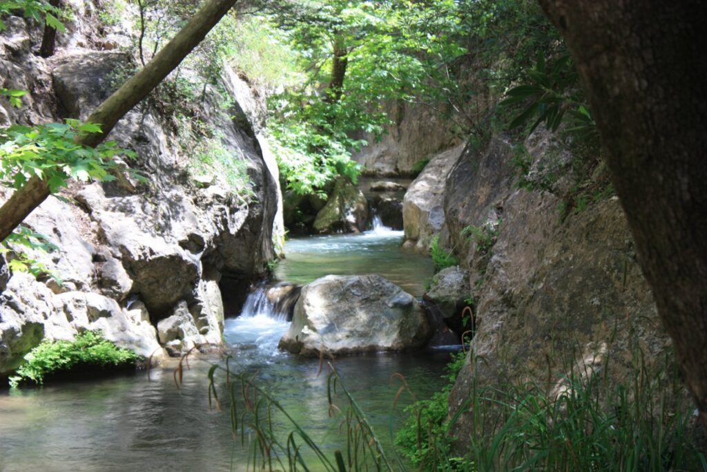 Potami watervallen Samos